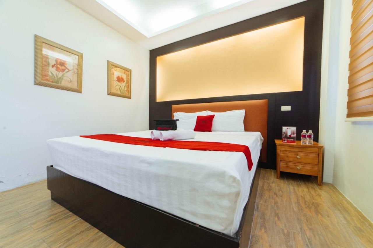 Reddoorz Premium Near Trinoma Hotel Quezon City Bagian luar foto